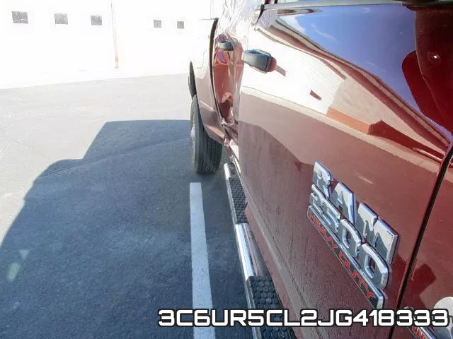 3C6UR5CL2JG418333_5.webp