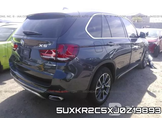 5UXKR2C5XJ0Z19893_4.webp