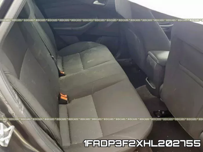 1FADP3F2XHL202755_6.webp