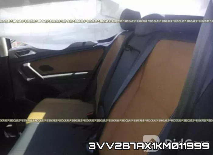 3VV2B7AX1KM011999_8.webp