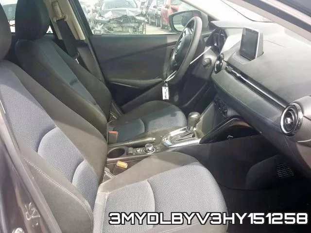3MYDLBYV3HY151258_5.webp