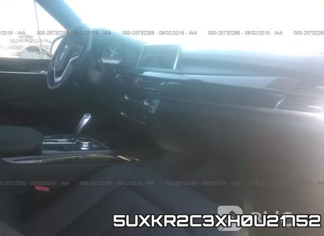 5UXKR2C3XH0U21752_5.webp