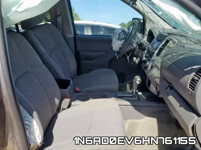 1N6AD0EV6HN761155_5.webp