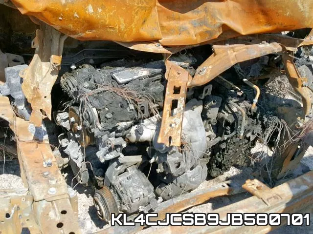 KL4CJCSB9JB580701_7.webp