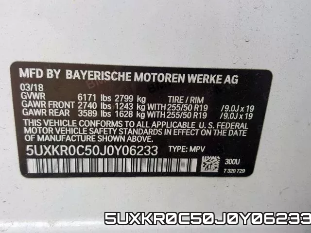 5UXKR0C50J0Y06233_10.webp