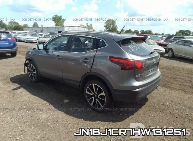 JN1BJ1CR7HW131251_3.webp