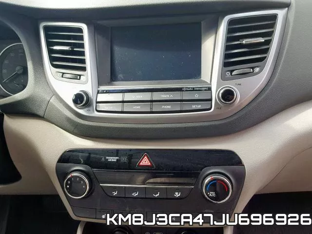 KM8J3CA47JU696926_9.webp