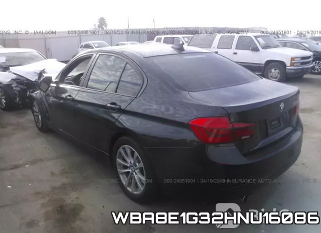 WBA8E1G32HNU16086_3.webp