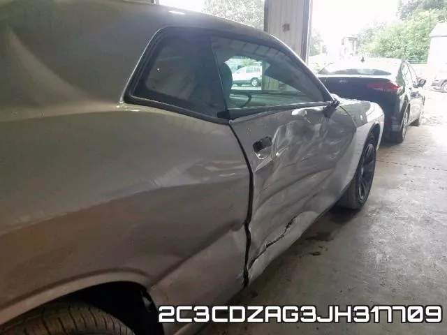 2C3CDZAG3JH317709_9.webp