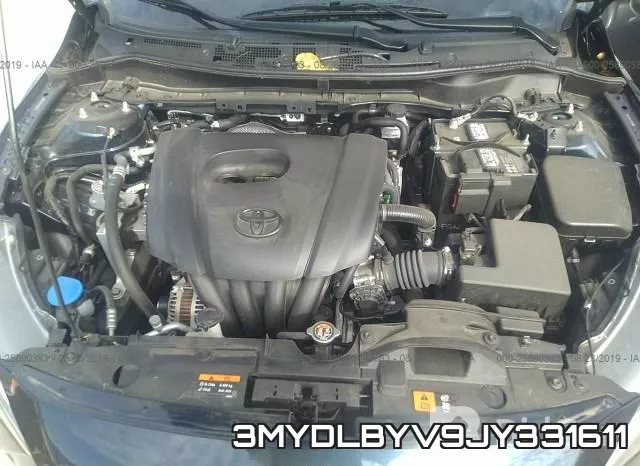 3MYDLBYV9JY331611_10.webp