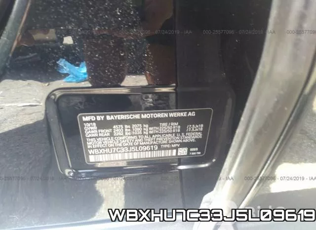 WBXHU7C33J5L09619_9.webp