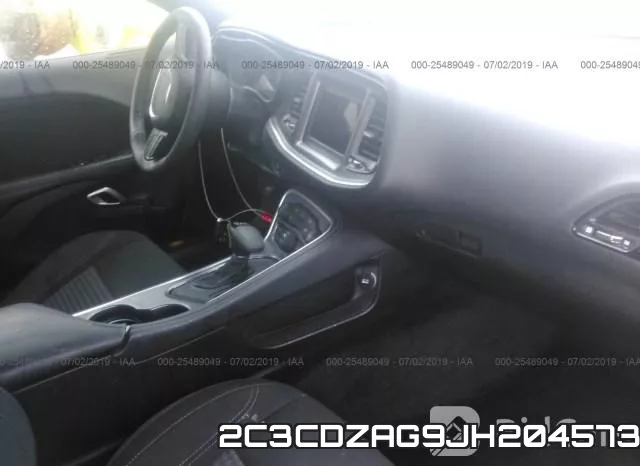 2C3CDZAG9JH204573_5.webp