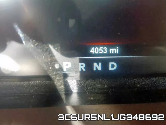3C6UR5NL1JG348692_8.webp