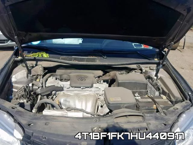 4T1BF1FK7HU440917_7.webp