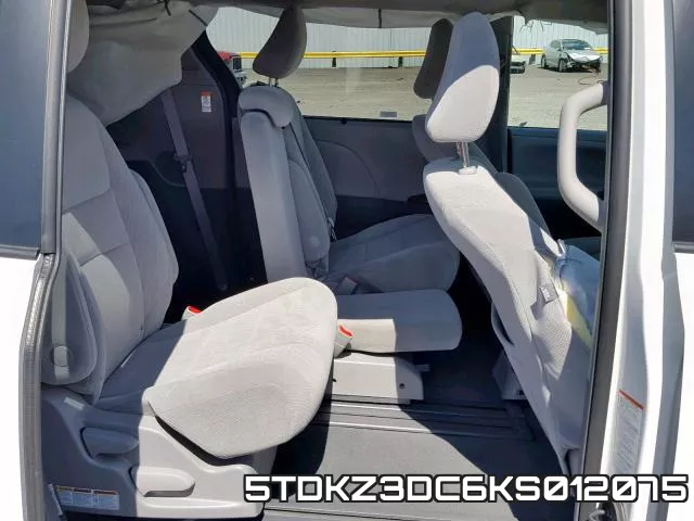 5TDKZ3DC6KS012075_6.webp