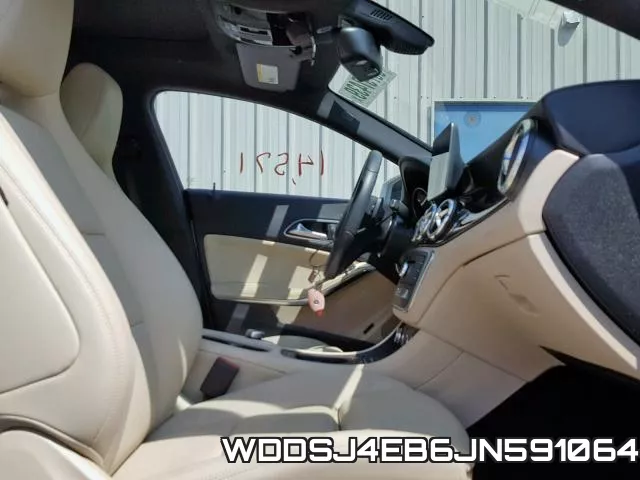 WDDSJ4EB6JN591064_5.webp