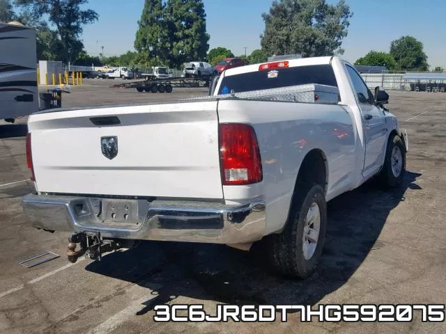 3C6JR6DT7HG592075_4.webp