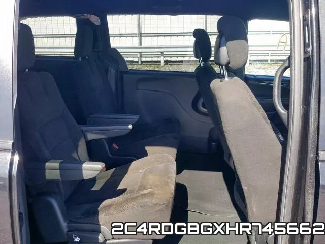 2C4RDGBGXHR745662_6.webp
