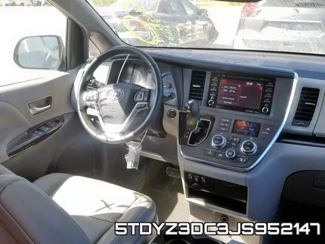 5TDYZ3DC3JS952147_9.webp