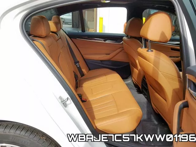 WBAJE7C57KWW01196_6.webp