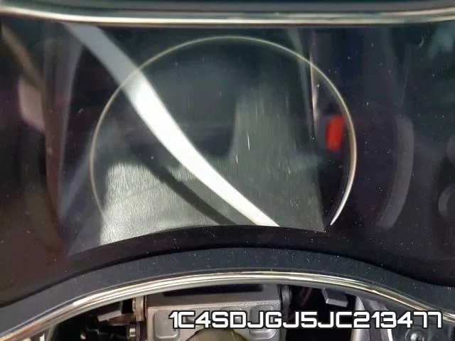 1C4SDJGJ5JC213477_8.webp