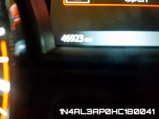 1N4AL3AP0HC180041_8.webp