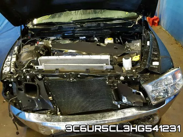 3C6UR5CL3HG541231_7.webp