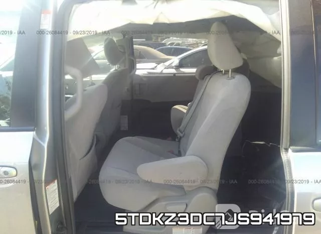 5TDKZ3DC7JS941979_8.webp