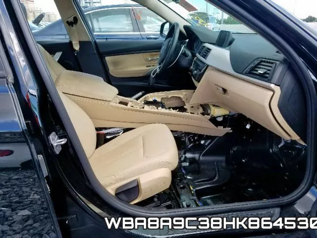 WBA8A9C38HK864530_5.webp