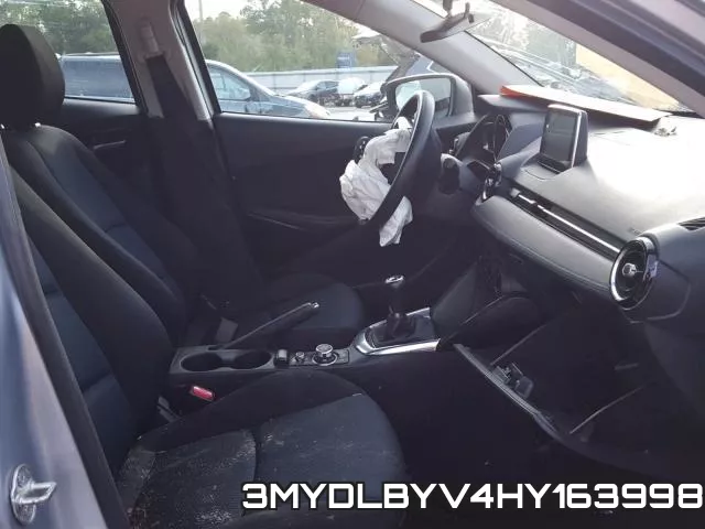 3MYDLBYV4HY163998_5.webp