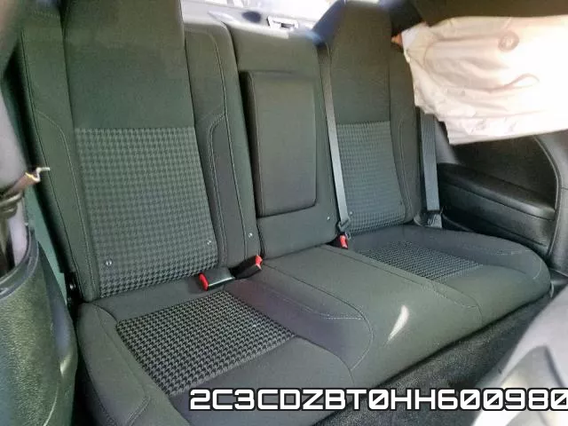 2C3CDZBT0HH600980_6.webp