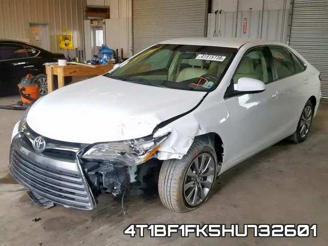 4T1BF1FK5HU732601_2.webp