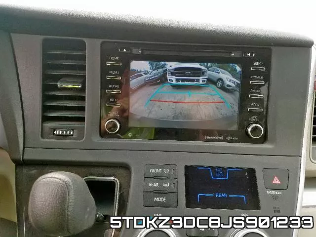 5TDKZ3DC8JS901233_9.webp