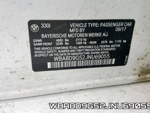 WBA8D9G52JNU69055_10.webp