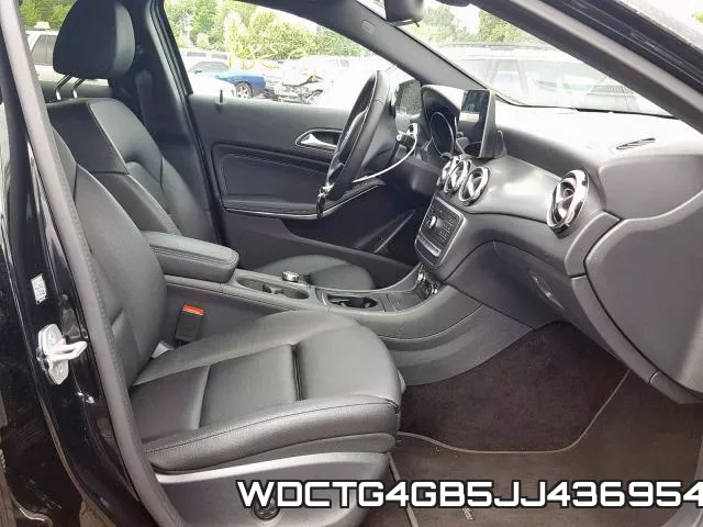 WDCTG4GB5JJ436954_5.webp