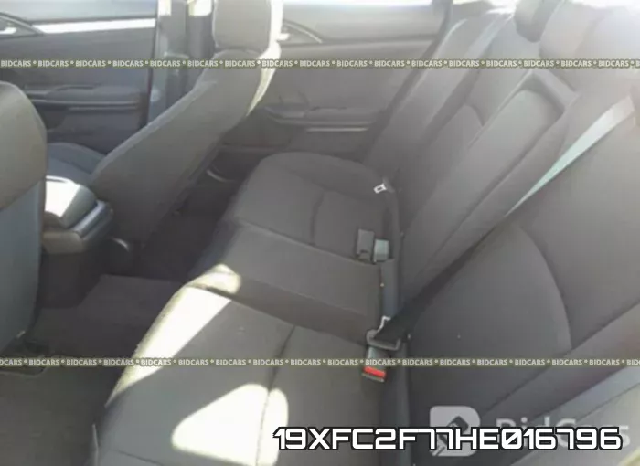 19XFC2F77HE016796_8.webp