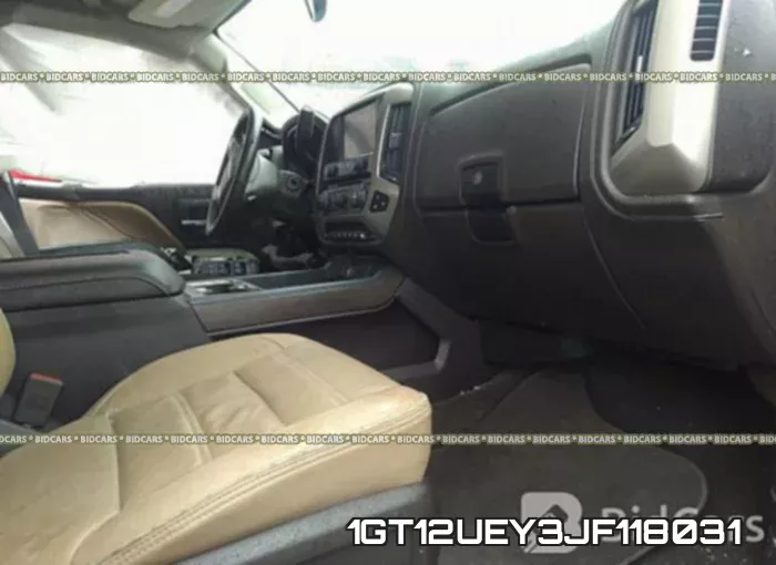 1GT12UEY3JF118031_5.webp