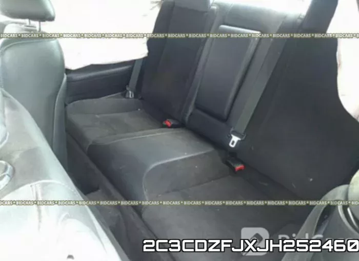 2C3CDZFJXJH252460_8.webp