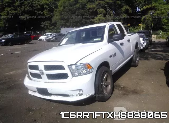 1C6RR7FTXHS838065_2.webp