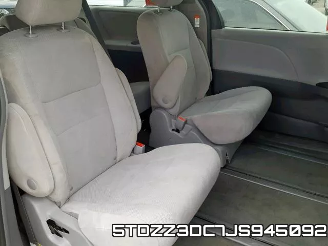 5TDZZ3DC7JS945092_6.webp