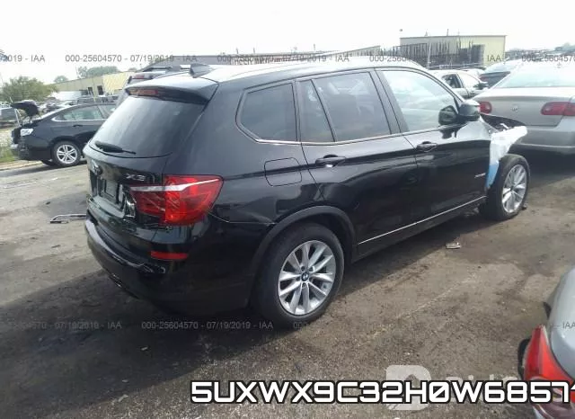 5UXWX9C32H0W68571_4.webp