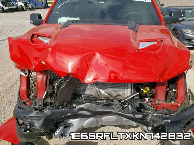 1C6SRFLTXKN742832_7.webp