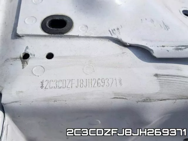 2C3CDZFJ8JH269371_9.webp