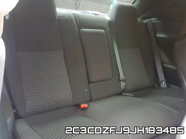2C3CDZFJ9JH183485_6.webp