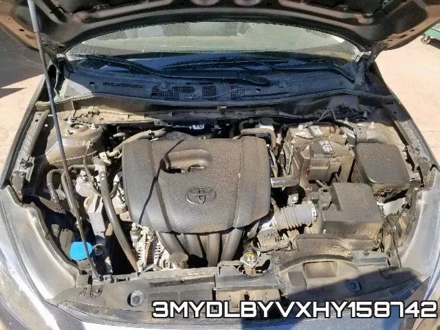 3MYDLBYVXHY158742_7.webp