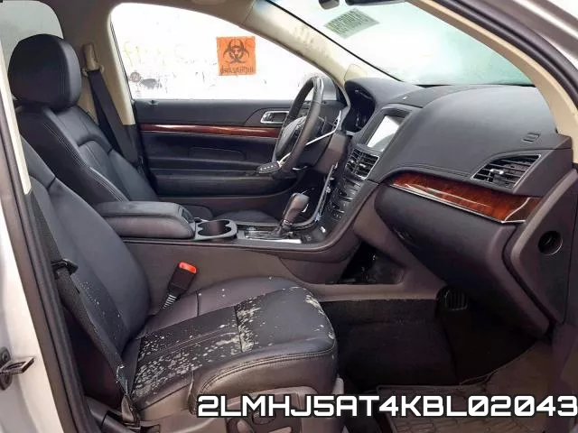 2LMHJ5AT4KBL02043_5.webp