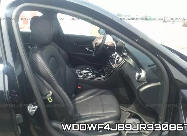 WDDWF4JB9JR330867_5.webp