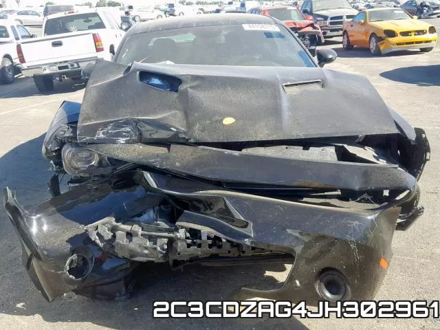 2C3CDZAG4JH302961_9.webp