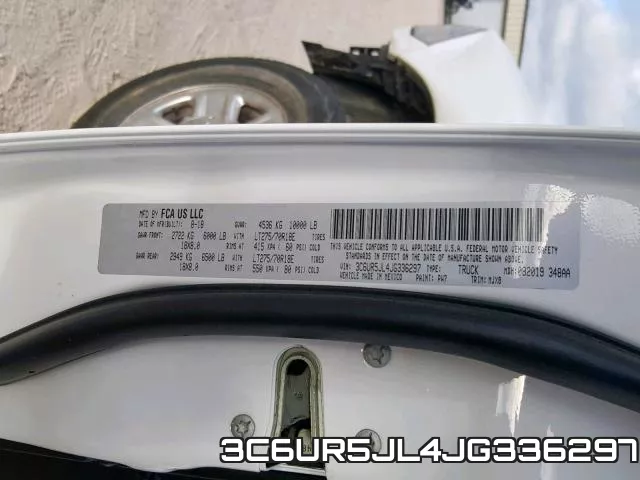 3C6UR5JL4JG336297_10.webp