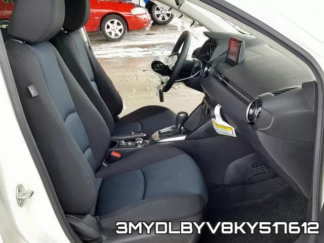 3MYDLBYV8KY517612_5.webp